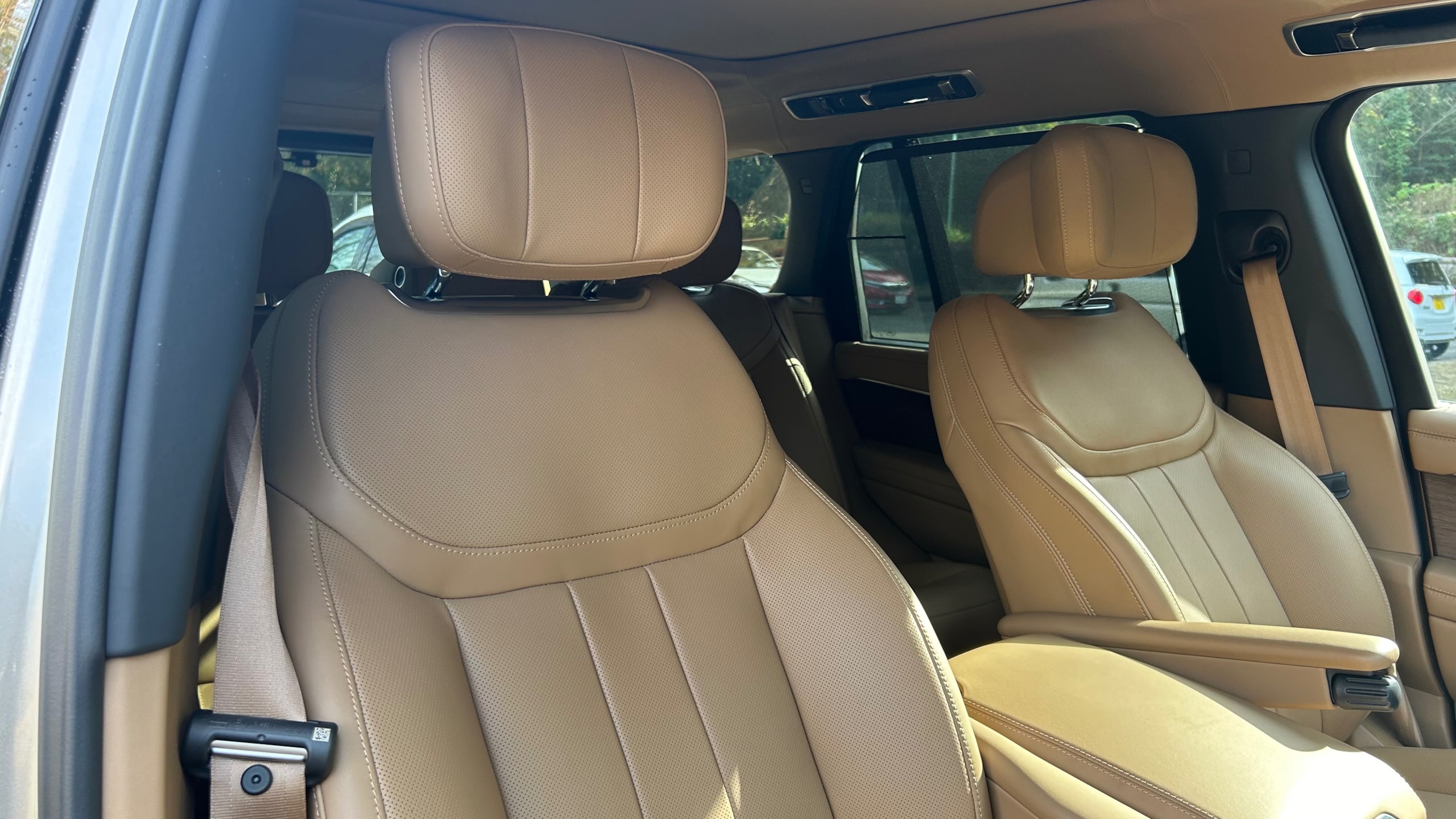 
								2024 Range Rover Autobiography D300 Standard Wheelbase full									