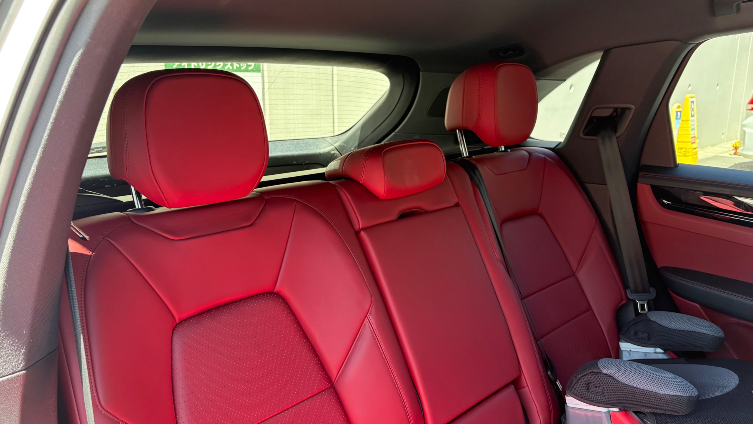 
								2019 Porsche Cayenne Base Grade full									