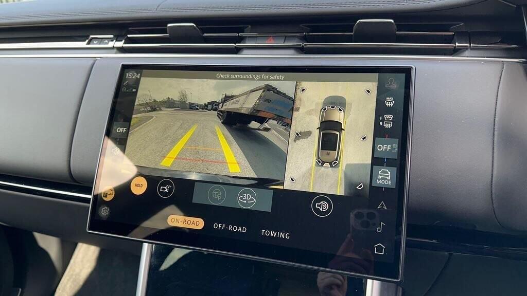 
								2023 Land Rover Range Rover MHEV HSE full									