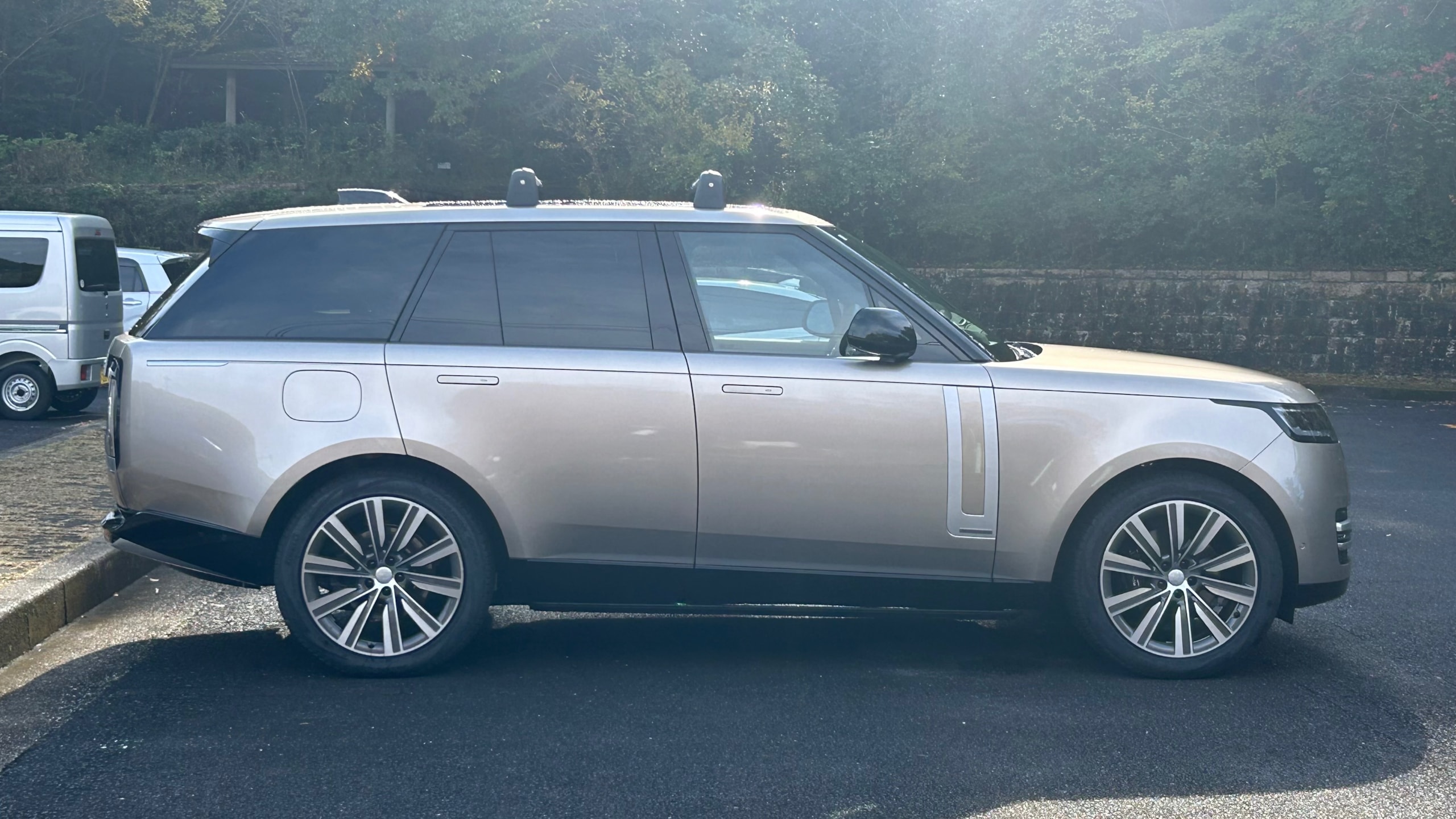 
								2024 Range Rover Autobiography D300 Standard Wheelbase full									